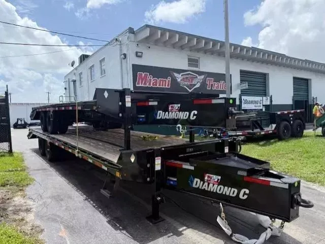 new Equipment / Flatbed Trailers Diamond C Trailers  for sale, in Miami, FL Thumbnail 4