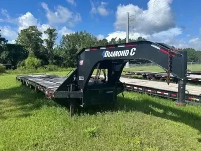2021 Diamond C Trailers 40FT deckover Flatbed Trailer