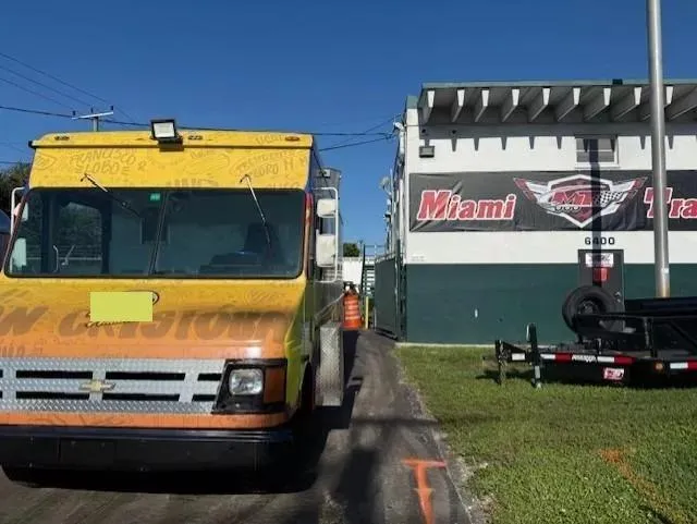1993 Chevrolet FOOD TRUCK Vending / Concession Trailer