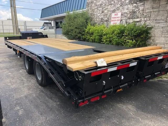 new Equipment / Flatbed Trailers Diamond C Trailers  for sale, in Miami, FL Thumbnail 10