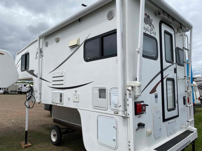 2010 Other Eagle Cap M-1050 Truck Bed Camper RV 2010 Other Eagle Cap M-1050 Truck Bed Camper RV