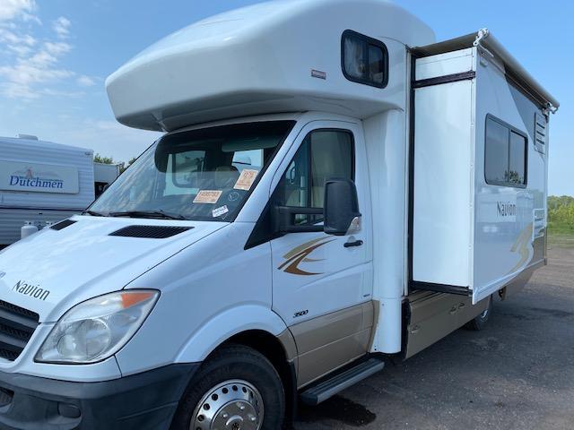 2013 Winnebago Navion 24J Class C RV 2013 Winnebago Navion 24J Class C RV