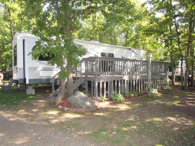 2015 Jayco Jay Flight Bungalow 40BHS Destination Trailer RV 2015 Jayco Jay Flight Bungalow 40BHS Destination Trailer RV