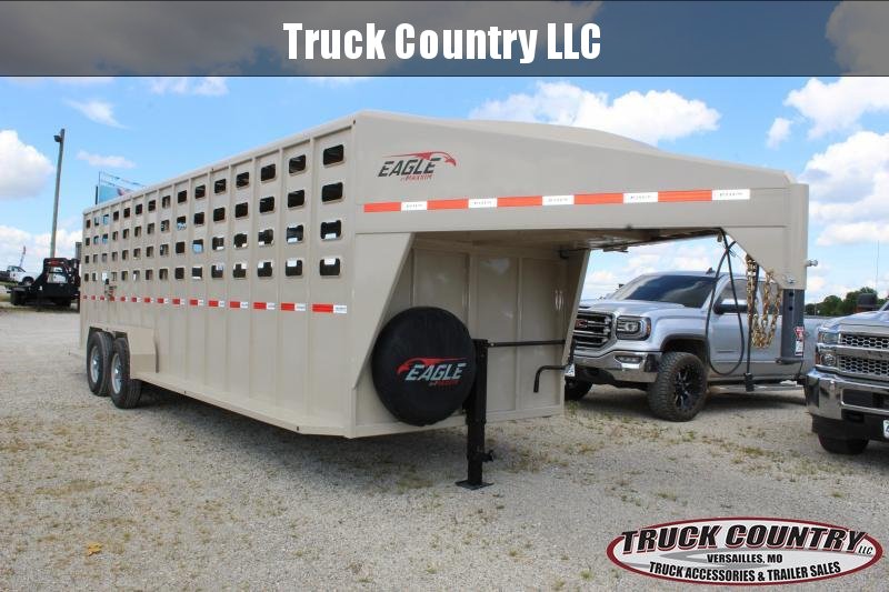 2021 Maxxim Industries Eagle 6.8x24 gooseneck Livestock Trailer 2021 Maxxim Industries Eagle 6.8x24 gooseneck Livestock Trailer
