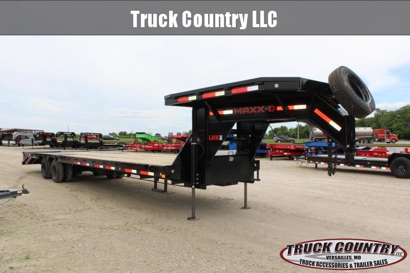 2022 MAXXD LHX10235 - 35' X 102" Flatbed Trailer 2022 MAXXD LHX10235 - 35' X 102" Flatbed Trailer