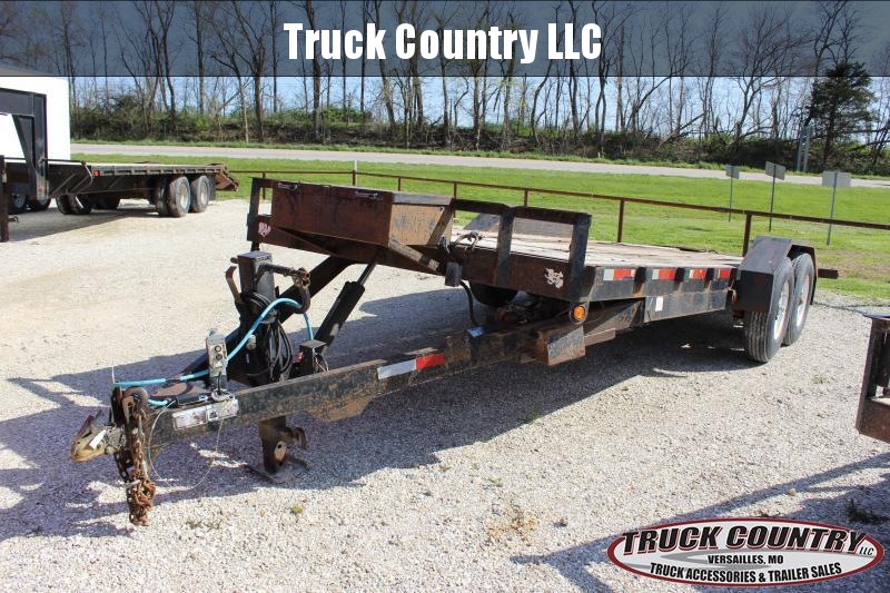 2002 H&H Trailers 22' tilt Equipment Trailer 2002 H&H Trailers 22' tilt Equipment Trailer
