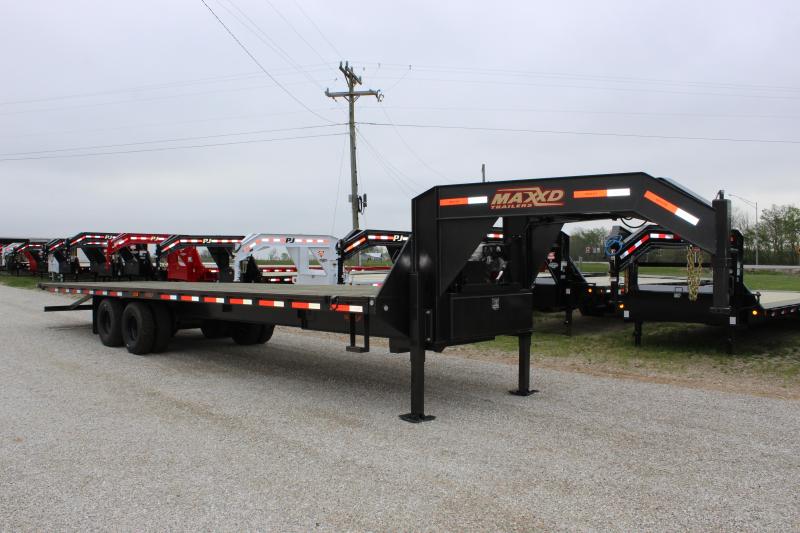 2019 MAXXD TTX SLIDEX 32' gooseneck tilt Flatbed Trailer Flatbed
