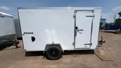 2027 Homesteader Trailers 612IS