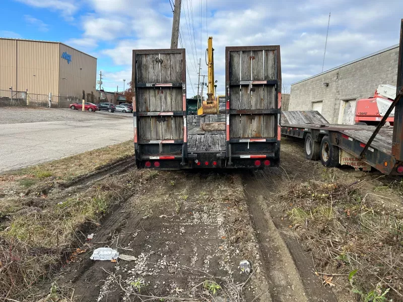 used Low Boy / Drop Deck Semi Trailers Trailboss Trailers  for sale, in Youngstown, OH Thumbnail 3