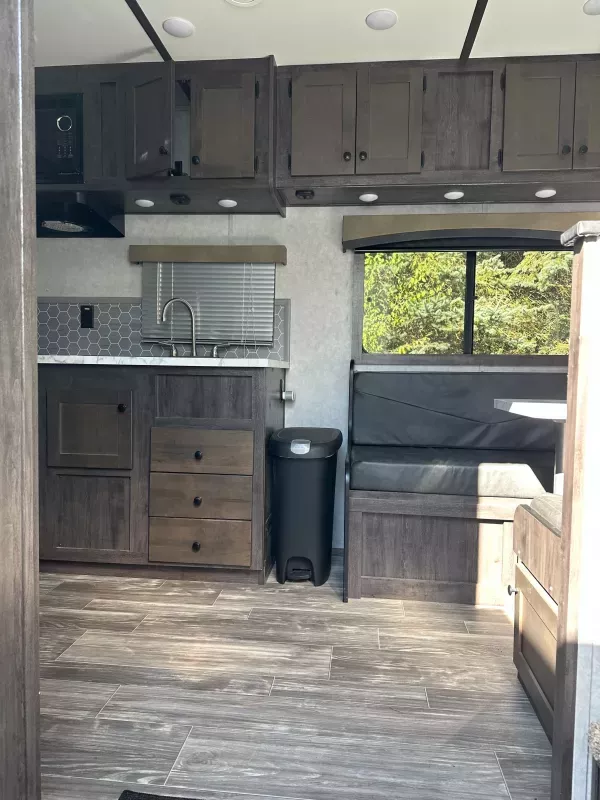 used Horse Trailers Bison Trailers  for sale, in South Lyon, MI Thumbnail 41