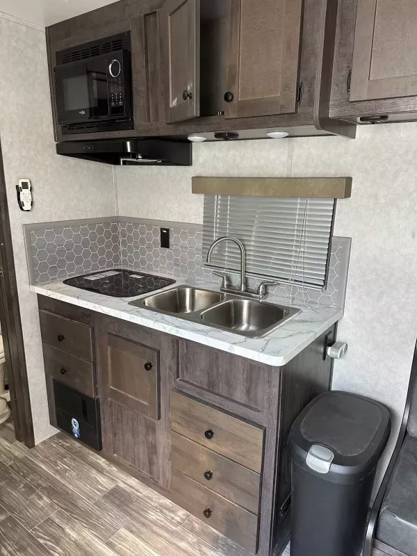 used Horse Trailers Bison Trailers  for sale, in South Lyon, MI Thumbnail 24