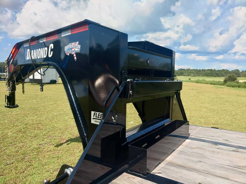 new Equipment / Flatbed Trailers Diamond C Trailers  for sale, in Wetumpka, AL Thumbnail 2
