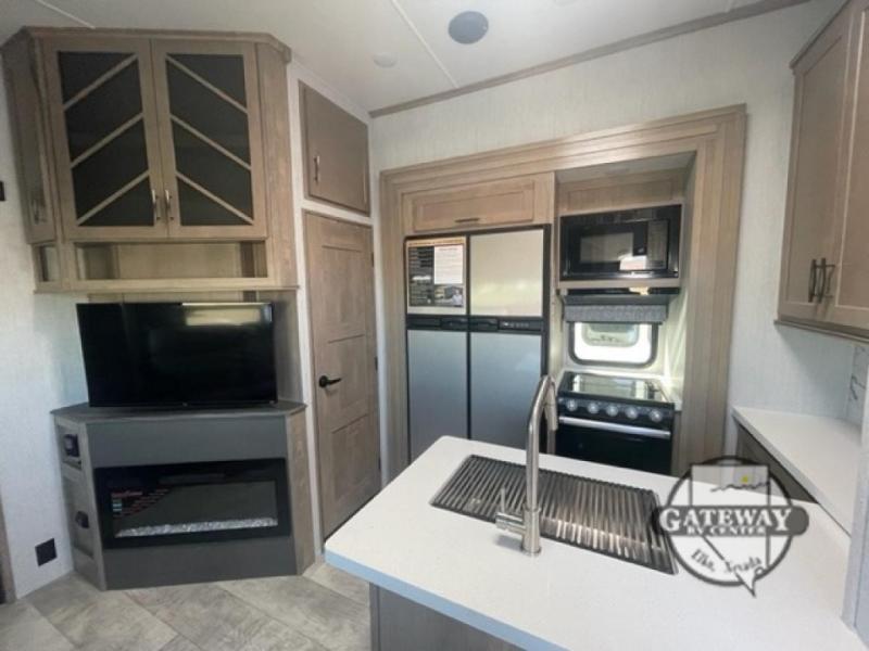 new Toy Haulers Grand Design RV Momentum G-Class for sale, in Elko, NV Thumbnail 5
