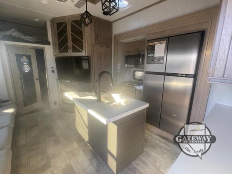 new Toy Haulers Grand Design RV Momentum G-Class for sale, in Elko, NV Thumbnail 4