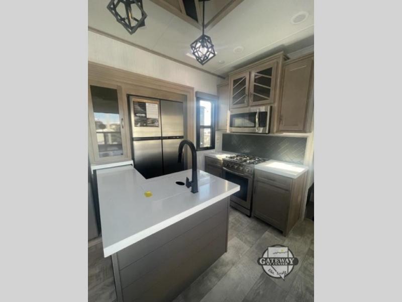 new Toy Haulers Grand Design RV Momentum M-Class for sale, in Elko, NV Thumbnail 6