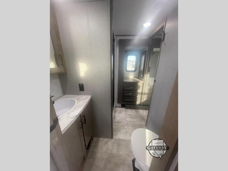 new Toy Haulers Grand Design RV Momentum M-Class for sale, in Elko, NV Thumbnail 10
