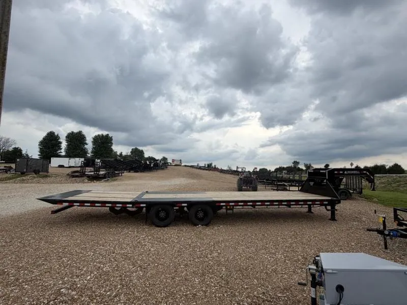 new Equipment / Flatbed Trailers Iron Bull  for sale, in Columbia, MO Thumbnail 4