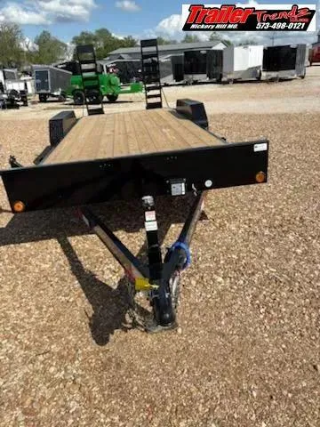 2025 Load Trail LOAD TRAIL 83X20 CARHAULER Car Hauler