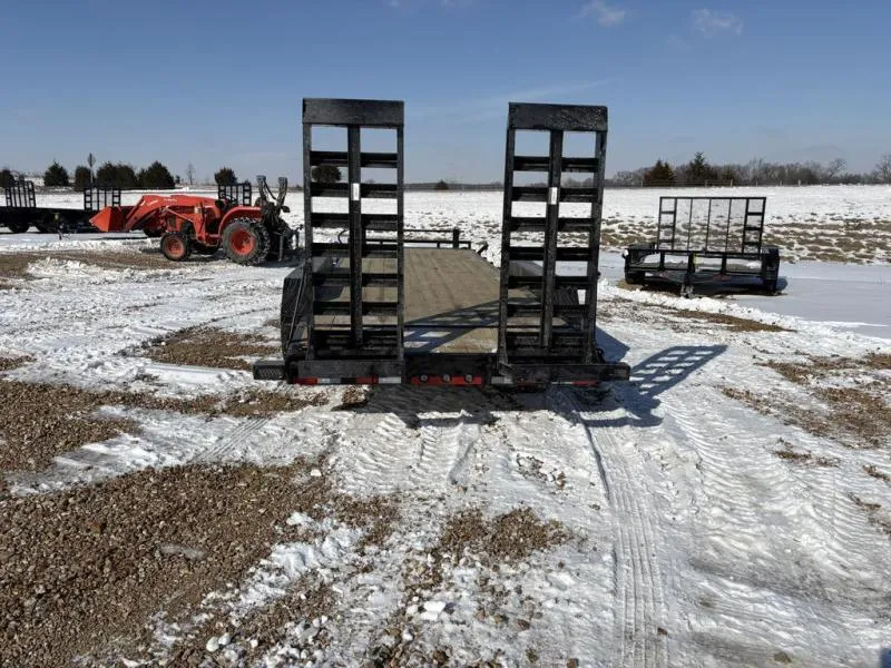 new Equipment / Flatbed Trailers Load Trail  for sale, in Columbia, MO Thumbnail 2