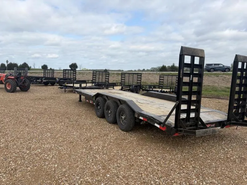 used Equipment / Flatbed Trailers Load Trail  for sale, in Columbia, MO Thumbnail 2