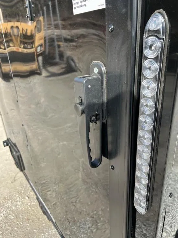 new Cargo (Enclosed) Trailers Continental Cargo  for sale, in Columbia, MO Thumbnail 4