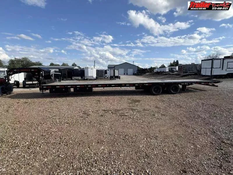 2025 MAXX-D MAXXD 102X40 GOOSENECK DECKOVER Deckover Trailer