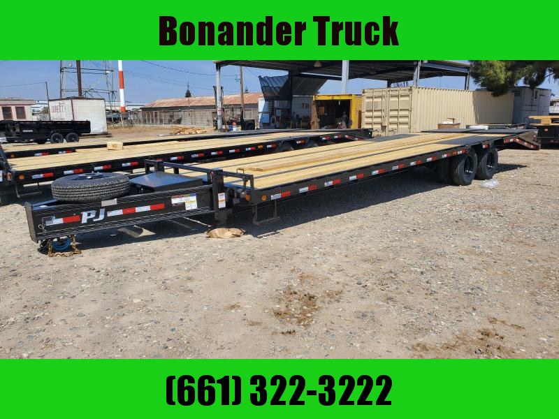 2022 PJ Trailers PL302 Flatbed Trailer 2022 PJ Trailers PL302 Flatbed Trailer