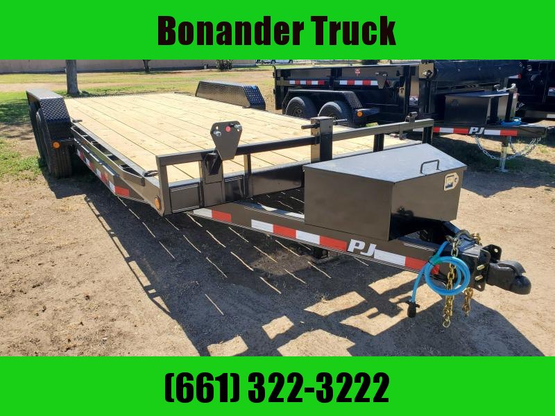 2022 PJ Trailers CC202 Equipment Trailer 2022 PJ Trailers CC202 Equipment Trailer