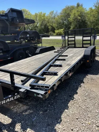 2025 PJ Trailers 83"x20' 10K GVWR Utility Trailer (83x18+2TA)