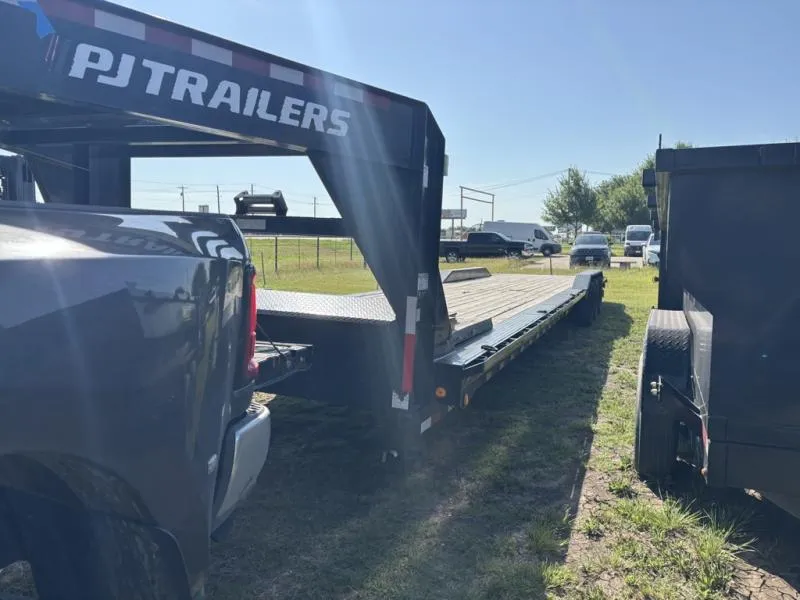 used Car Haulers / Racing Trailers PJ Trailers  for sale, in Waxahachie, TX image-0