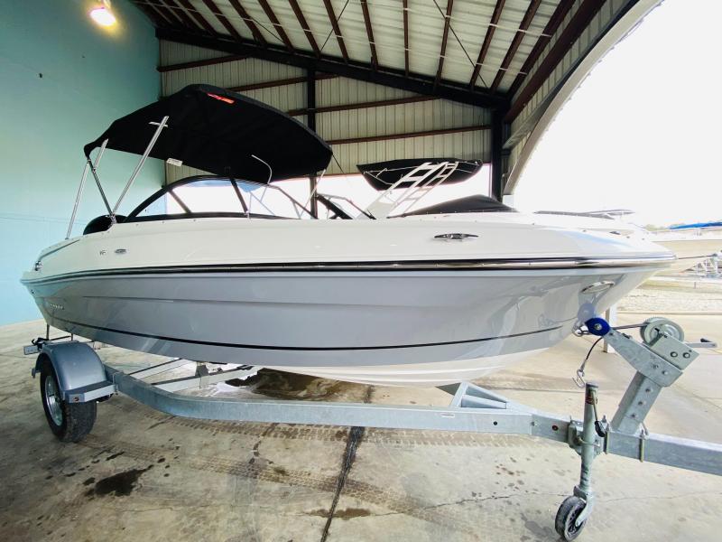 2022 Bayliner Boats VR4 OUTBOARD Bowrider 2022 Bayliner Boats VR4 OUTBOARD Bowrider