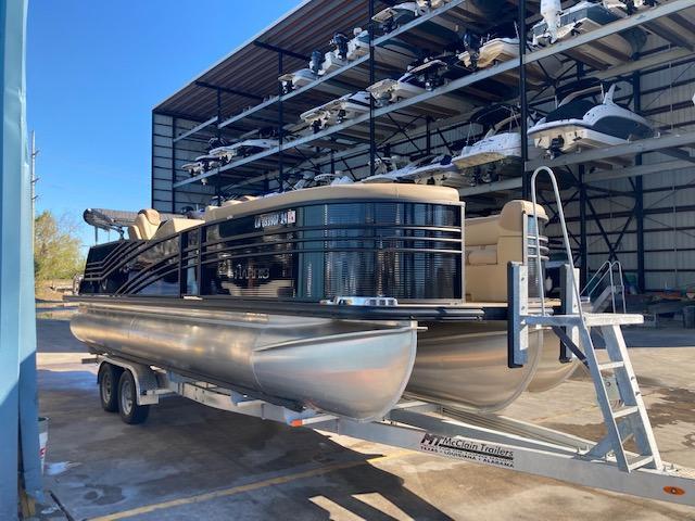 2021 Harris Boats 250 Grand Mariner Pontoon Boat 2021 Harris Boats 250 Grand Mariner Pontoon Boat