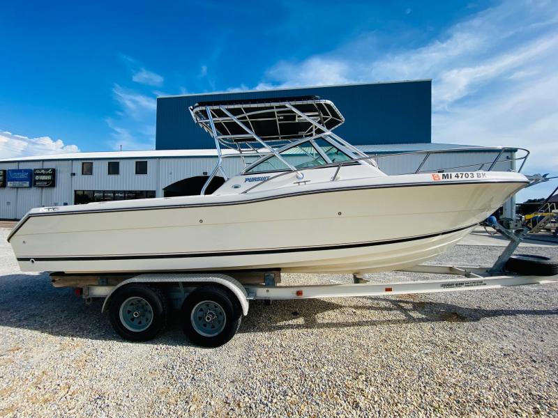 2001 Pursuit Boats 2460 Denali Cuddy Cabin 2001 Pursuit Boats 2460 Denali Cuddy Cabin