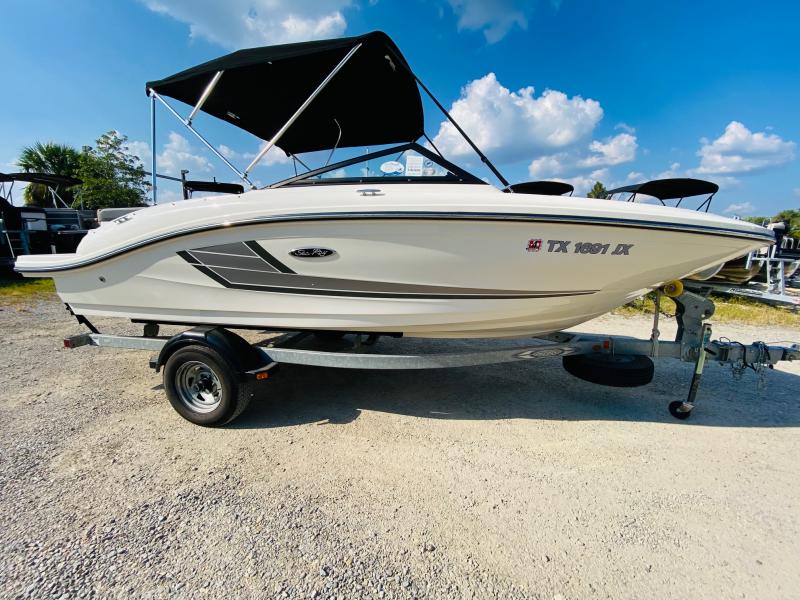 2015 Sea Ray 190 SPX Bowrider 2015 Sea Ray 190 SPX Bowrider