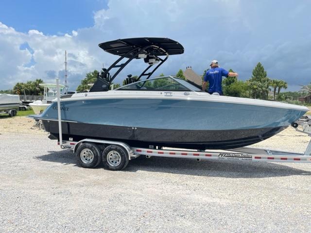 2021 Cobalt Boats R6 2021 Cobalt Boats R6