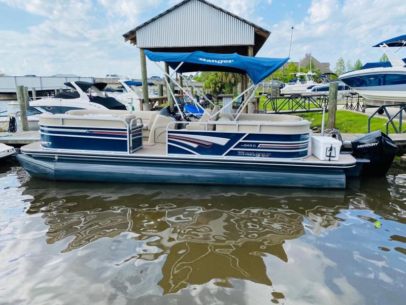 2021 Ranger RP 243 C Pontoon Boat 2021 Ranger RP 243 C Pontoon Boat