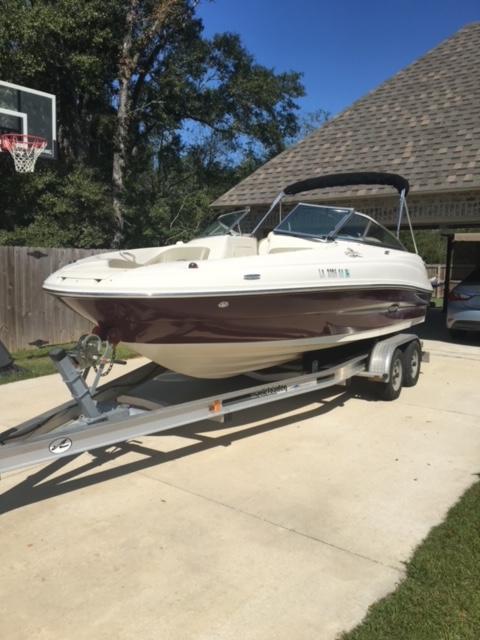 2007 Sea Ray 200 SUNDECK 2007 Sea Ray 200 SUNDECK