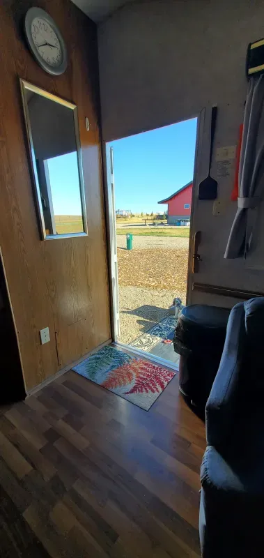 used Fifth Wheel Trailers Fleetwood RV Prowler for sale, in Calgary, AB Thumbnail 18