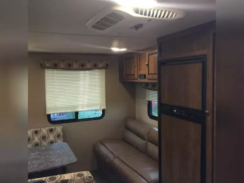 used Travel Trailers CrossRoads RV Z-1 for sale, in Durhamville, NY Thumbnail 4