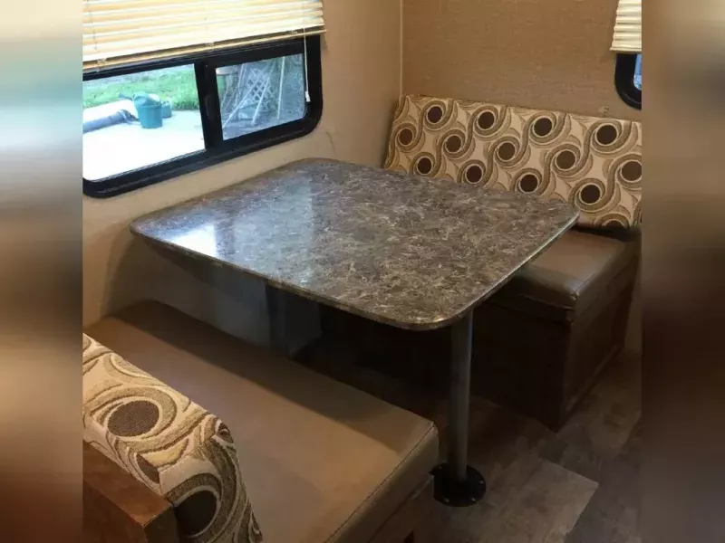 2017 CrossRoads RV Z-1 RD211 Travel Trailer