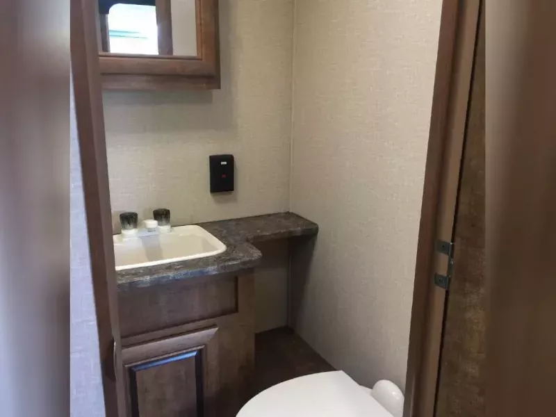 used Travel Trailers CrossRoads RV Z-1 for sale, in Durhamville, NY Thumbnail 5
