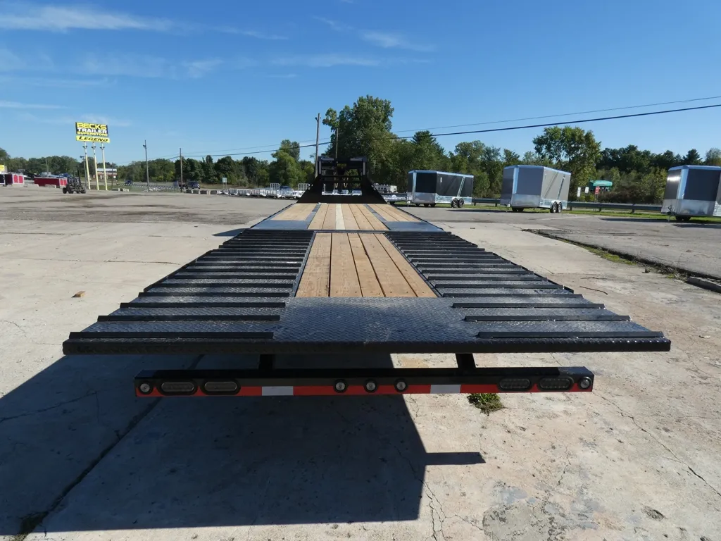 new Equipment / Flatbed Trailers Load Trail  for sale, in Saint Johns, MI Thumbnail 5