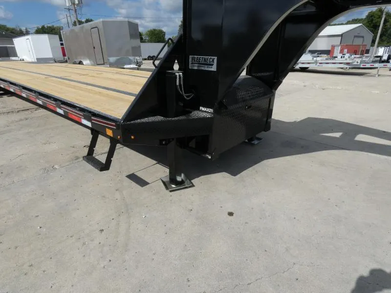 new Equipment / Flatbed Trailers Diamond C Trailers  for sale, in Saint Johns, MI Thumbnail 2