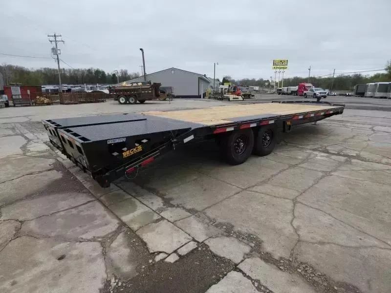 new Equipment / Flatbed Trailers Diamond C Trailers  for sale, in Saint Johns, MI Thumbnail 5