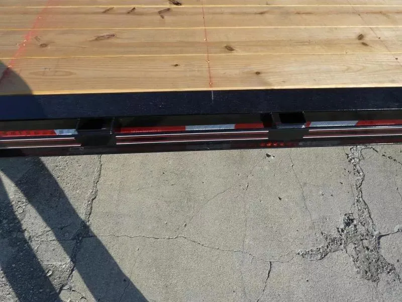 new Equipment / Flatbed Trailers Diamond C Trailers  for sale, in Saint Johns, MI Thumbnail 10
