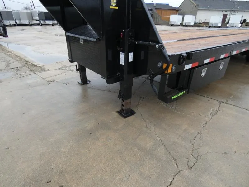 new Equipment / Flatbed Trailers Load Trail  for sale, in St Johns, MI Thumbnail 3