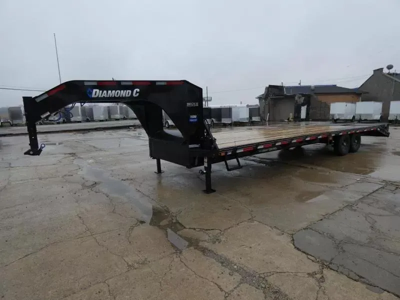 new Equipment / Flatbed Trailers Diamond C Trailers  for sale, in Saint Johns, MI Thumbnail 2