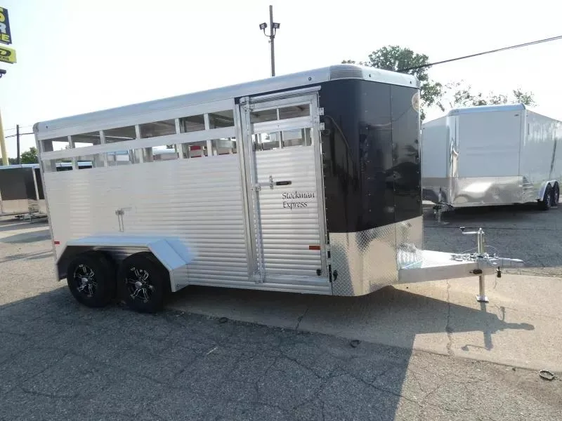 new Horse Trailers Sundowner Trailers  for sale, in Saint Johns, MI Thumbnail 2