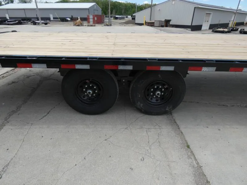 new Equipment / Flatbed Trailers Load Trail  for sale, in St Johns, MI Thumbnail 5