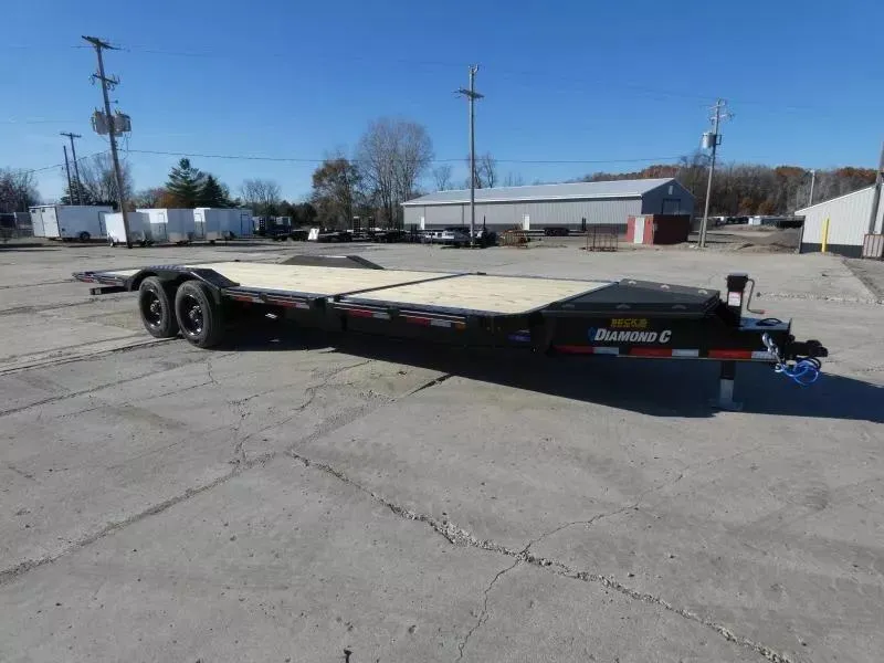 new Equipment / Flatbed Trailers Diamond C Trailers  for sale, in St Johns, MI Thumbnail 2